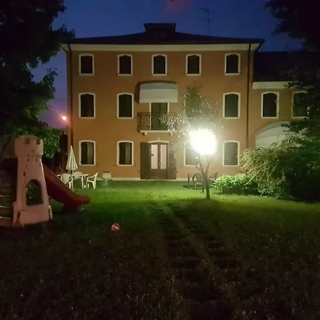 Nocleg ze śniadaniem Ca' D'oro Mestre